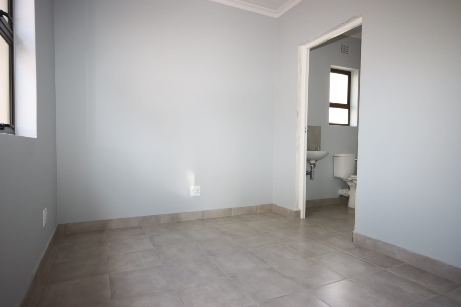 3 Bedroom Property for Sale in Amalinda Eastern Cape